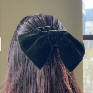 Chubby Bow - A Bronze Age